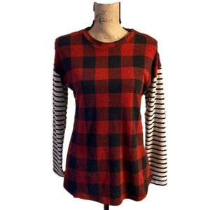 12pm by Mon Ami- Buffalo Plaid Top- size Small